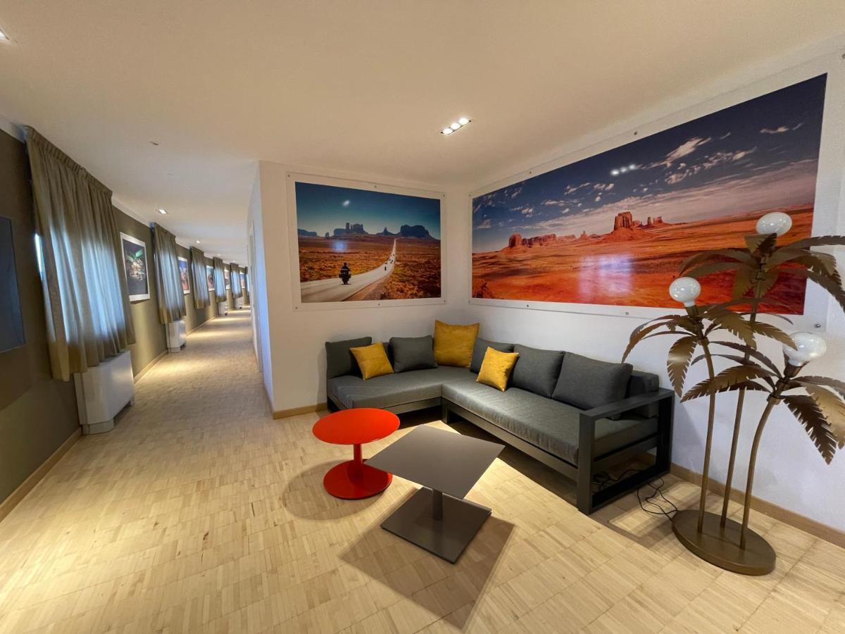 Motel Vespucci Guasticce Eksteriør billede