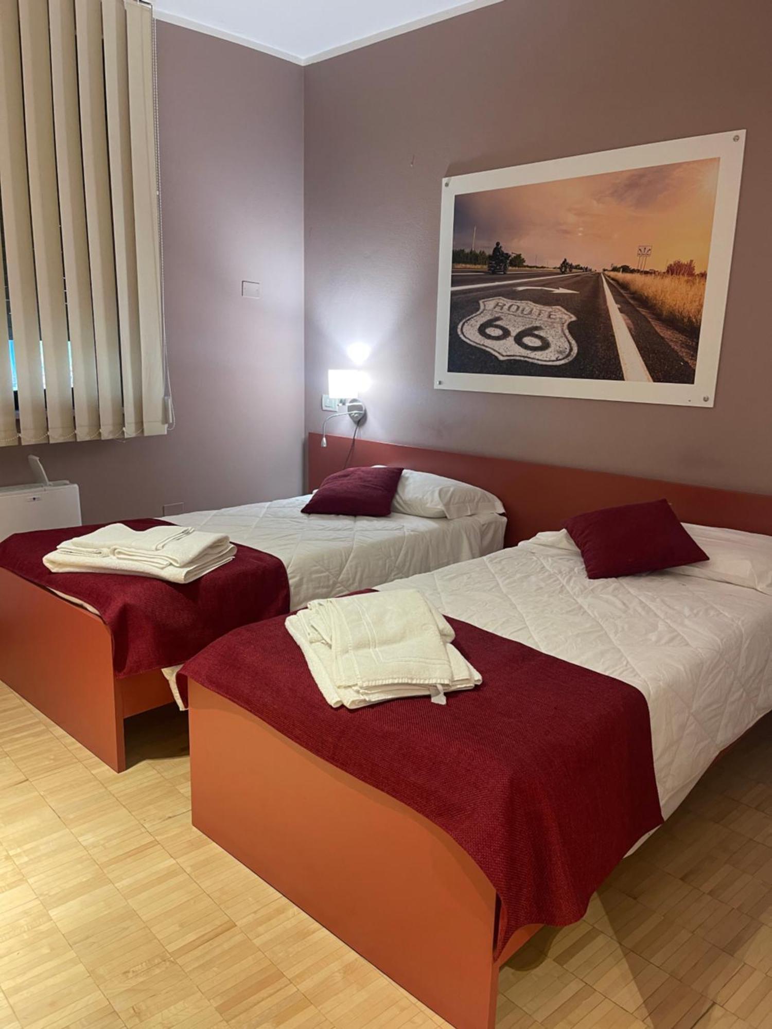 Motel Vespucci Guasticce Eksteriør billede